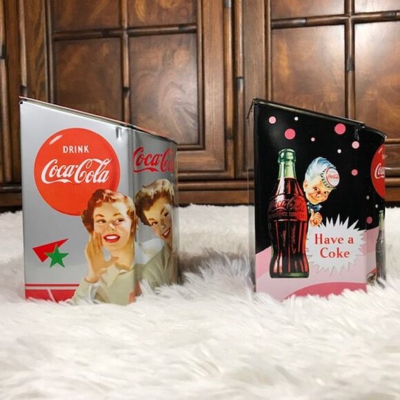 Set of 2 Vintage The Ladies and their Coke Nostalgia Angled Hinged Top Tins - Picture 3 of 9